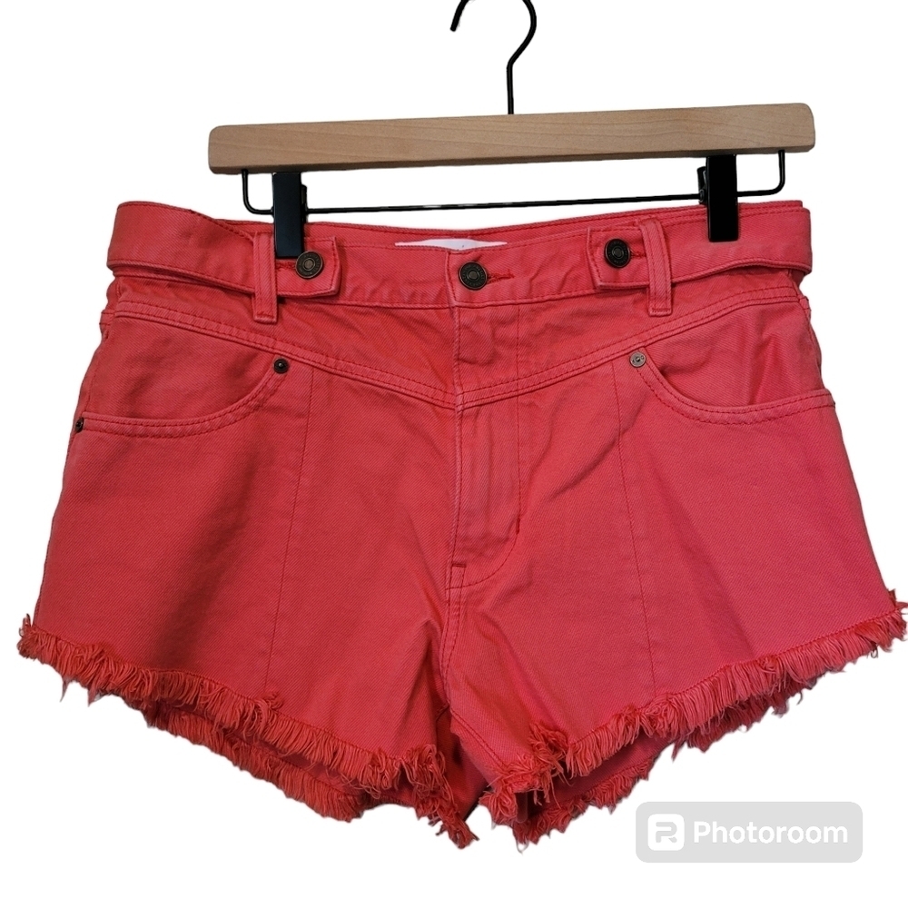 KANCAN CORAL SHORTS WITH FRAYED BOTTOMS SIZE LARGE